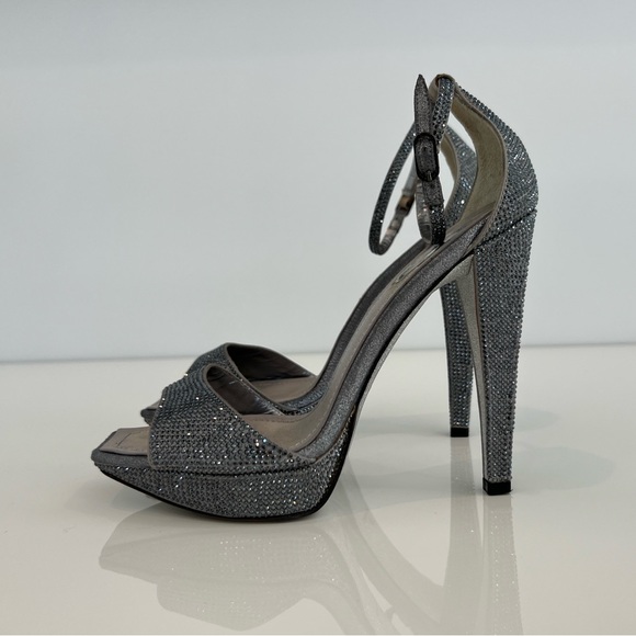 RENE CAOVILLA GRAY CRYSTAL PLATFORM SANDALS SIZE IT 38 / US 8 - Picture 5 of 17